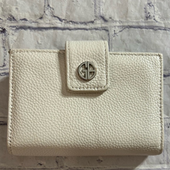 GIANI BERNINI FRAMED INDEXER WHITE PEBBLE GRAIN LEATHER WALLET - Picture 1 of 8